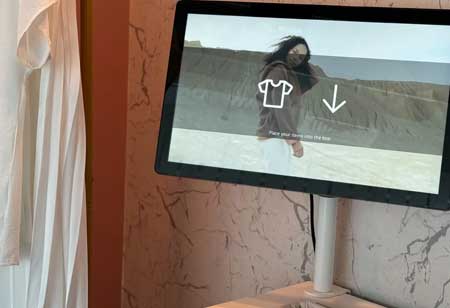 Europe's Retail Evolution: Enhancing Customer Experiences with RFID Self-Checkout Europe's Retail Evolution: Enhancing Customer Experiences with RFID Self-Checkout